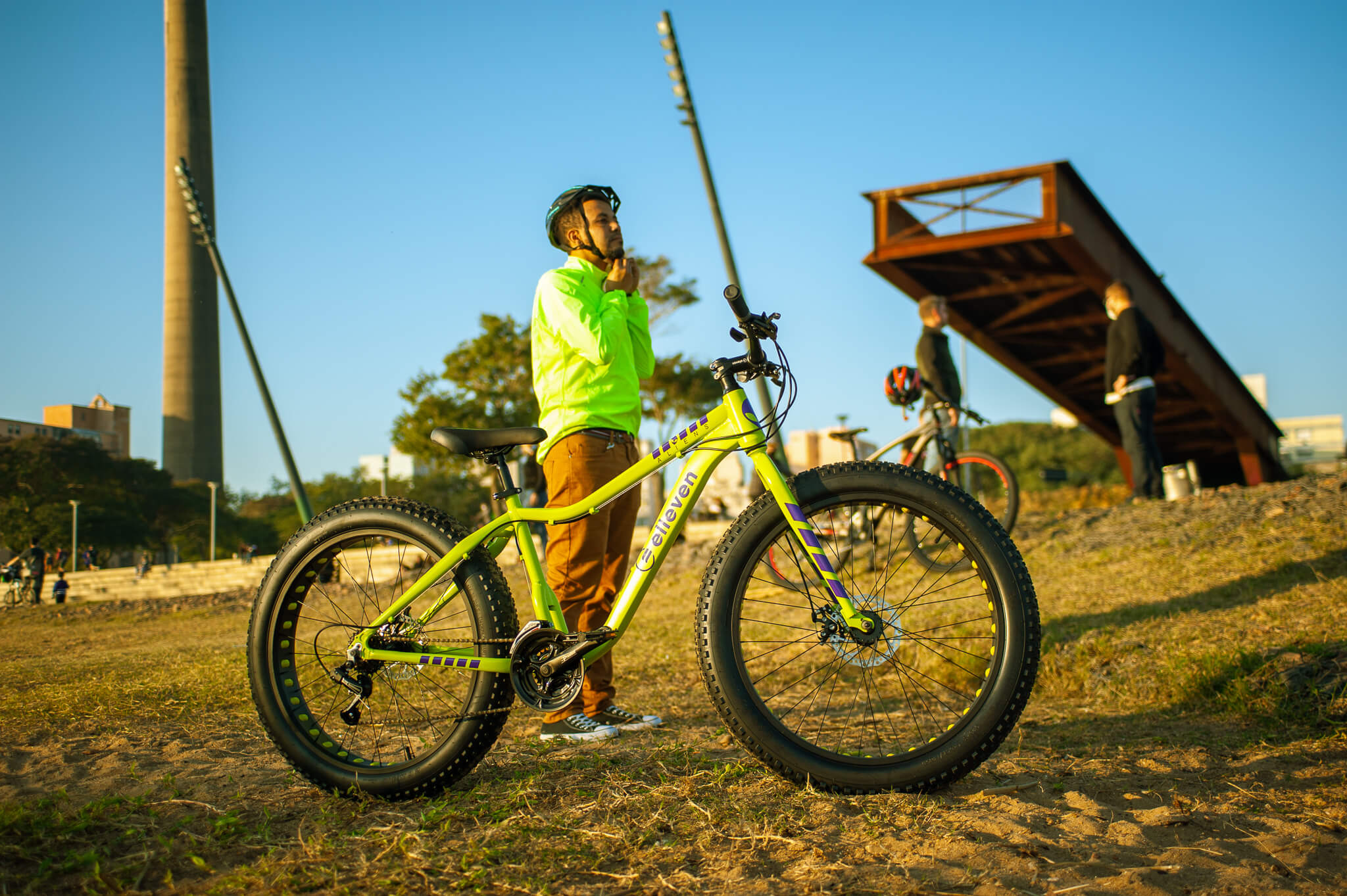 Passeio urbano Fat Bike