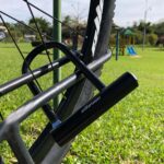 Cadeado Tipo U com Chave e Suporte de Canote